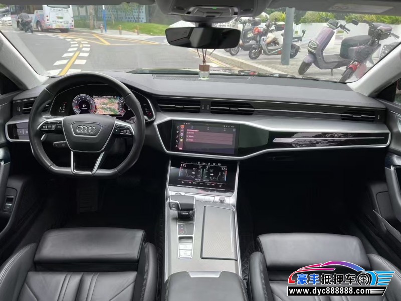 22年奥迪A7轿车抵押车出售