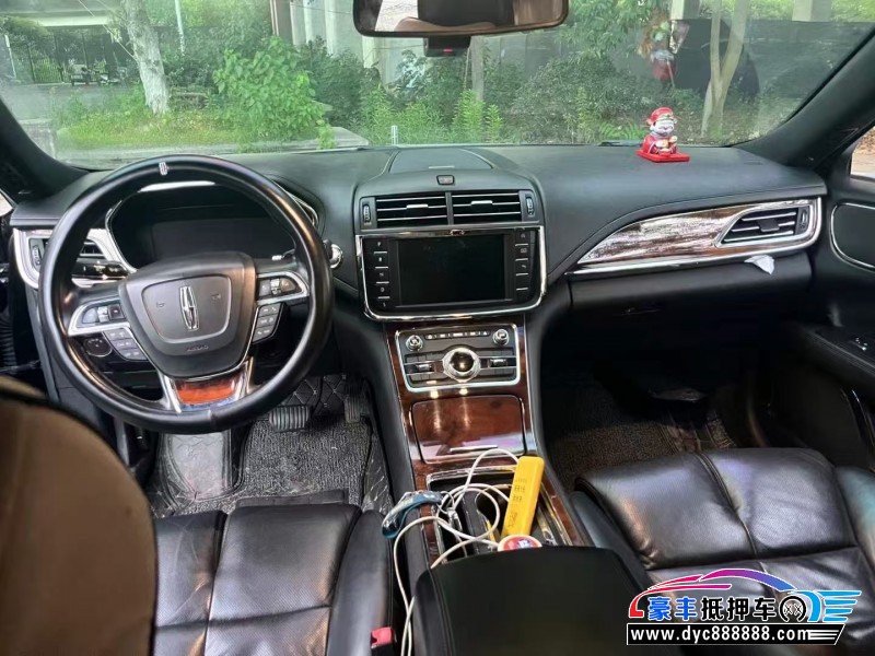 18年林肯大陆轿车抵押车出售