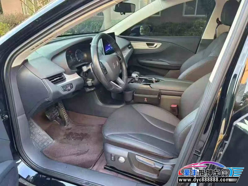 24年红旗EQM5轿车抵押车出售