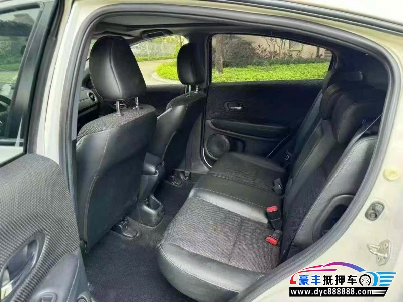 19年本田XRV轿车抵押车出售