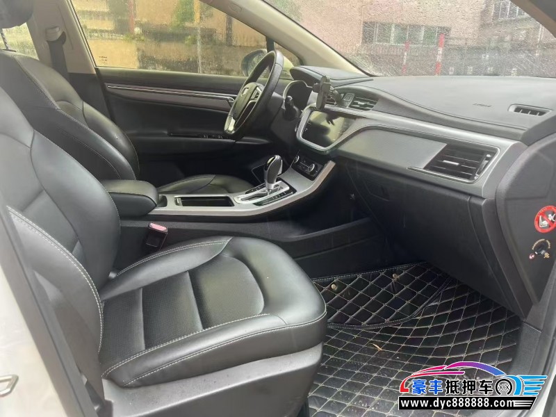 19年吉利帝豪轿车抵押车出售