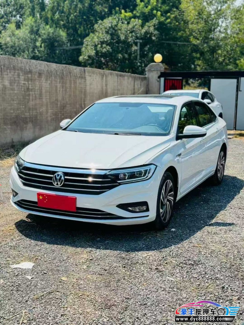 21年大众速腾轿车抵押车出售