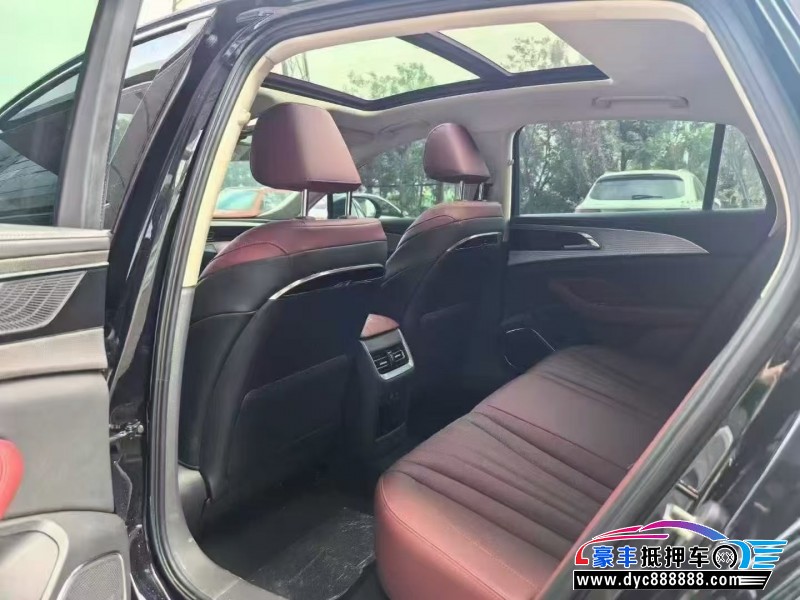 25年红旗H5轿车抵押车出售