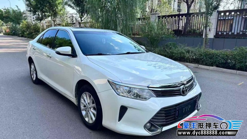 17年丰田凯美瑞轿车抵押车出售