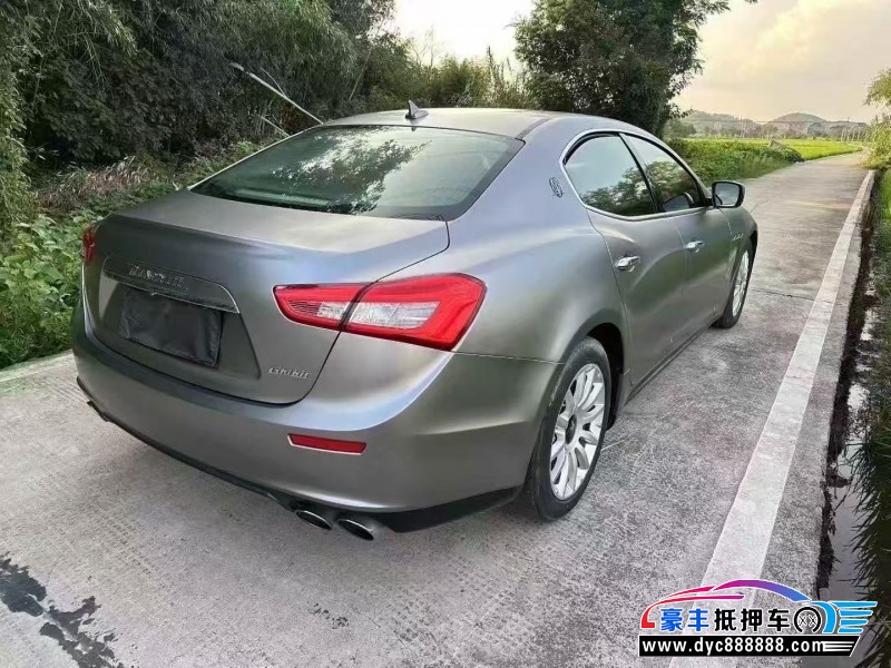 15年玛莎拉蒂Ghibli轿车抵押车出售
