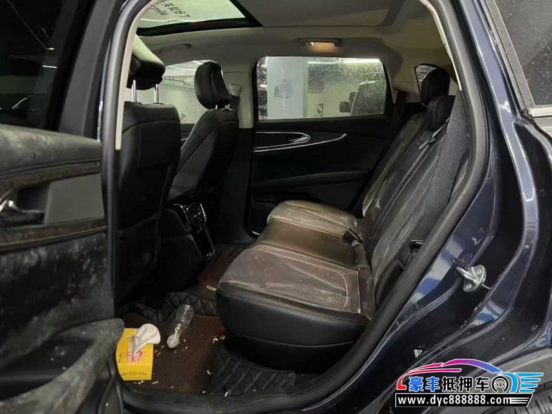 21年林肯航海家轿车抵押车出售