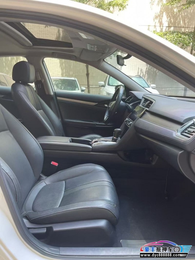 19年本田思域轿车抵押车出售