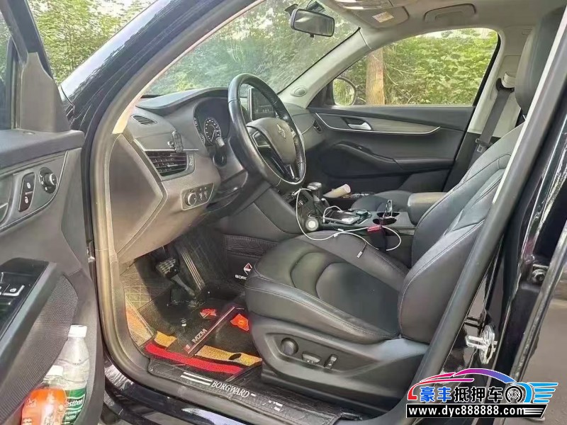 18年宝沃宝沃BX5轿车抵押车出售