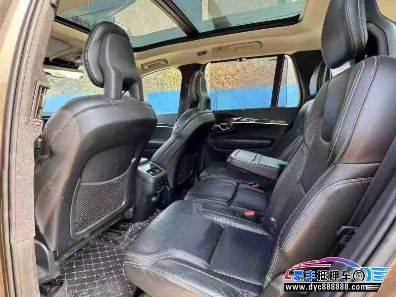 16年沃尔沃XC90轿车抵押车出售