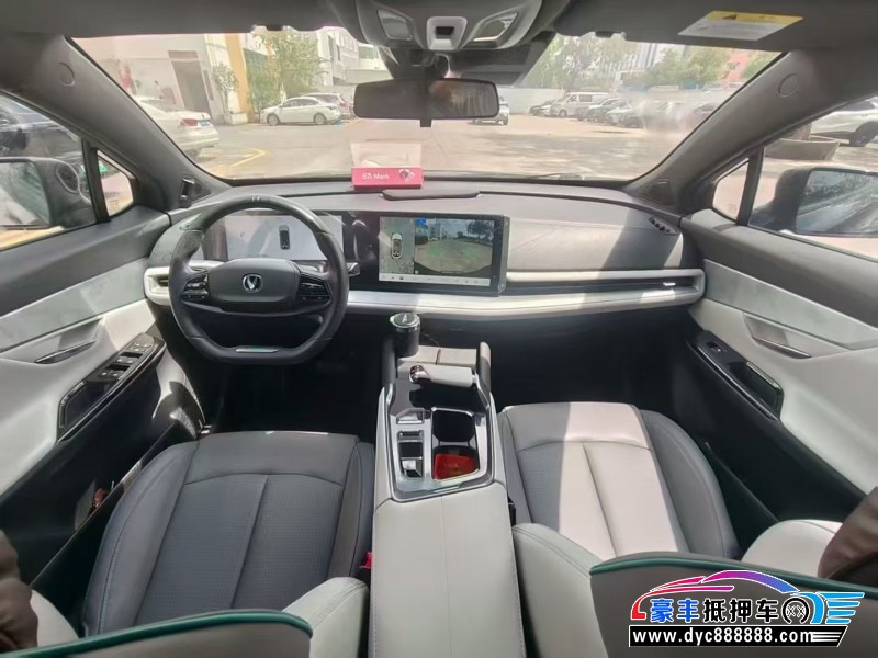 23年长安长安UNI轿车抵押车出售