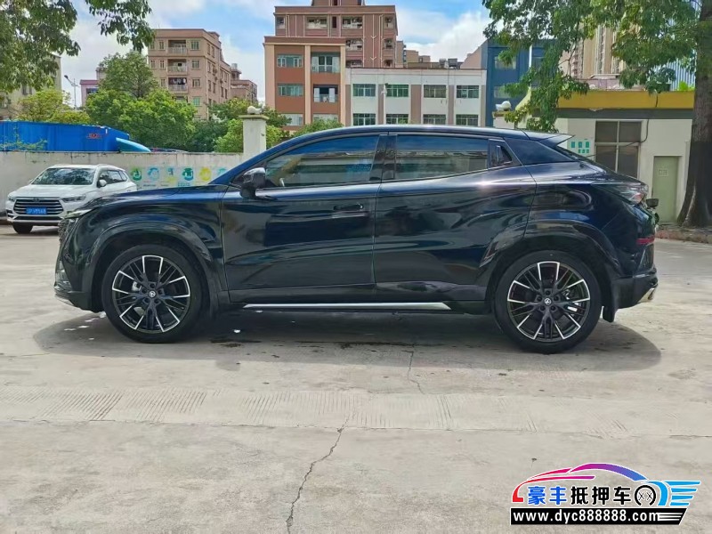 23年长安长安UNI轿车抵押车出售