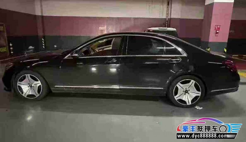 12年奔驰S轿车抵押车出售