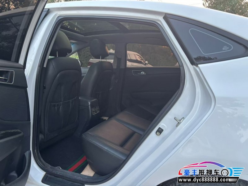 18年现代名图轿车抵押车出售