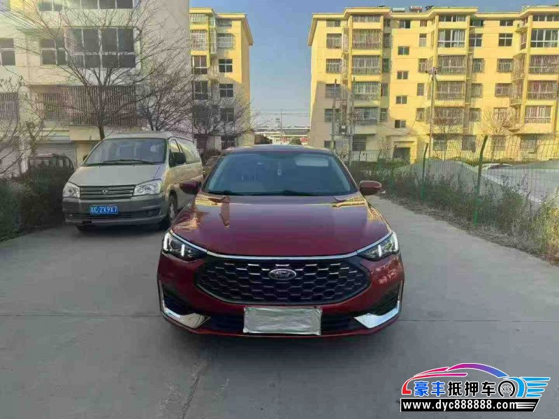21年福特福睿斯轿车抵押车出售