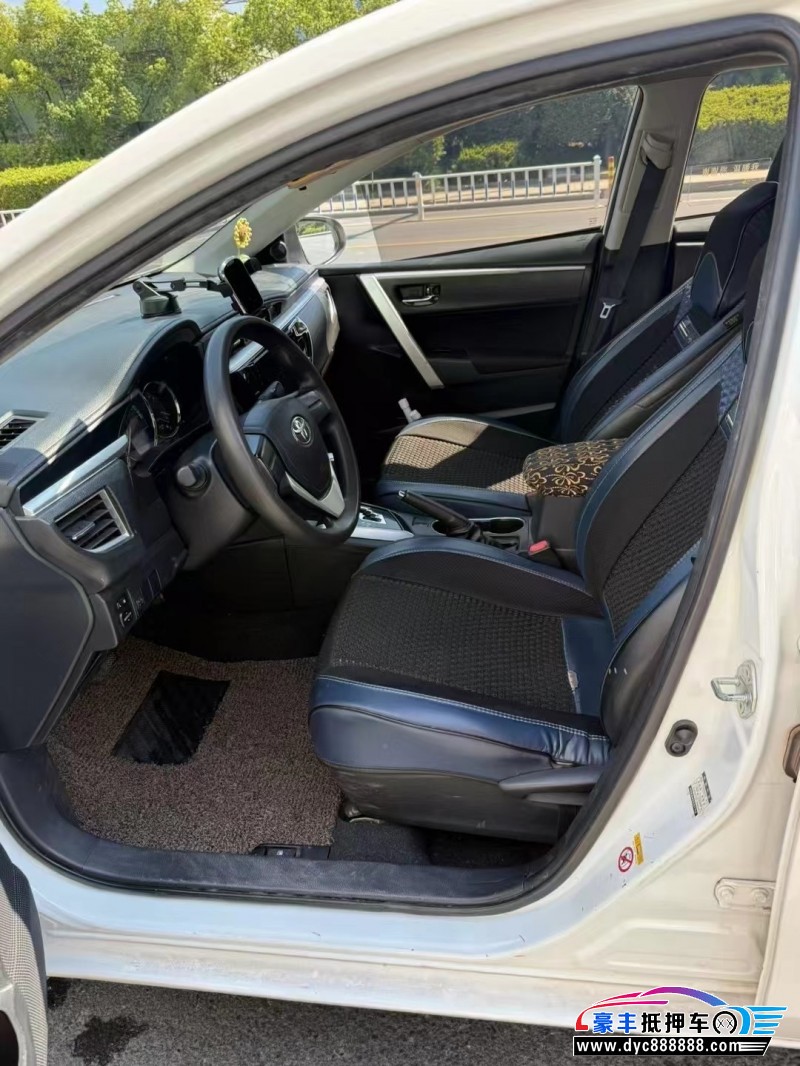 19年丰田卡罗拉轿车抵押车出售