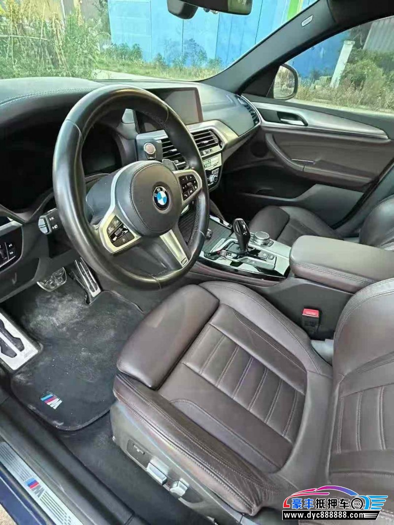 19年宝马X4轿车抵押车出售