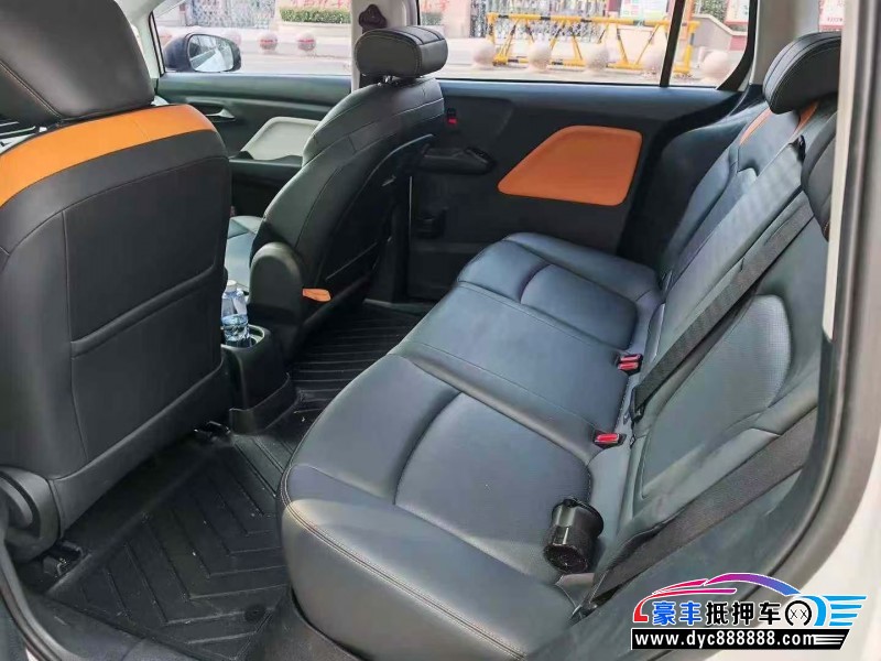 22年奔腾奔腾NAT轿车抵押车出售