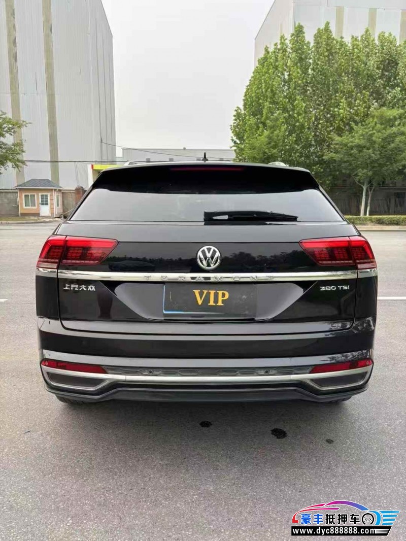 20年大众途昂轿车抵押车出售