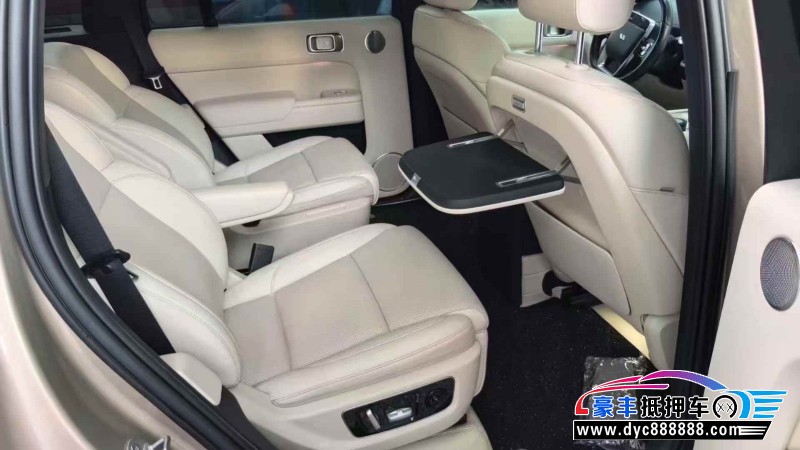 23年理想L9轿车抵押车出售