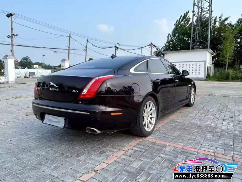 13年捷豹XJL轿车抵押车出售