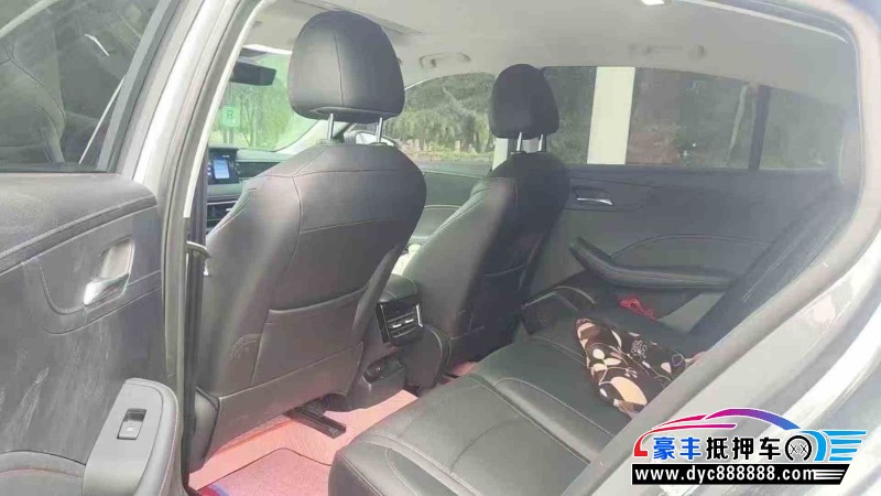 24年荣威i5轿车抵押车出售