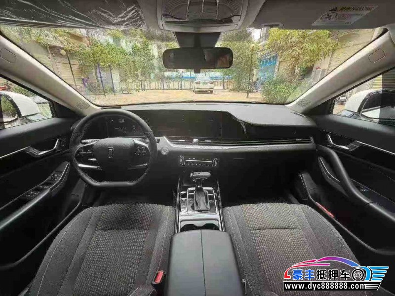 25年奔腾B70轿车抵押车出售