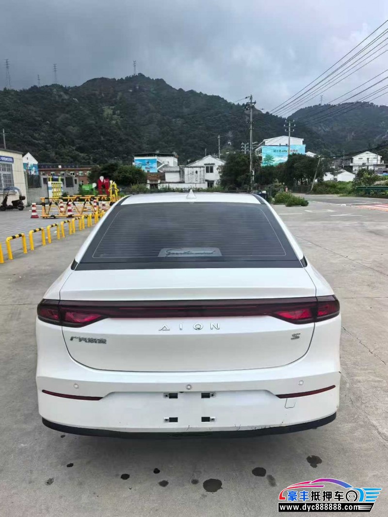 23年埃安魅S580轿车抵押车出售