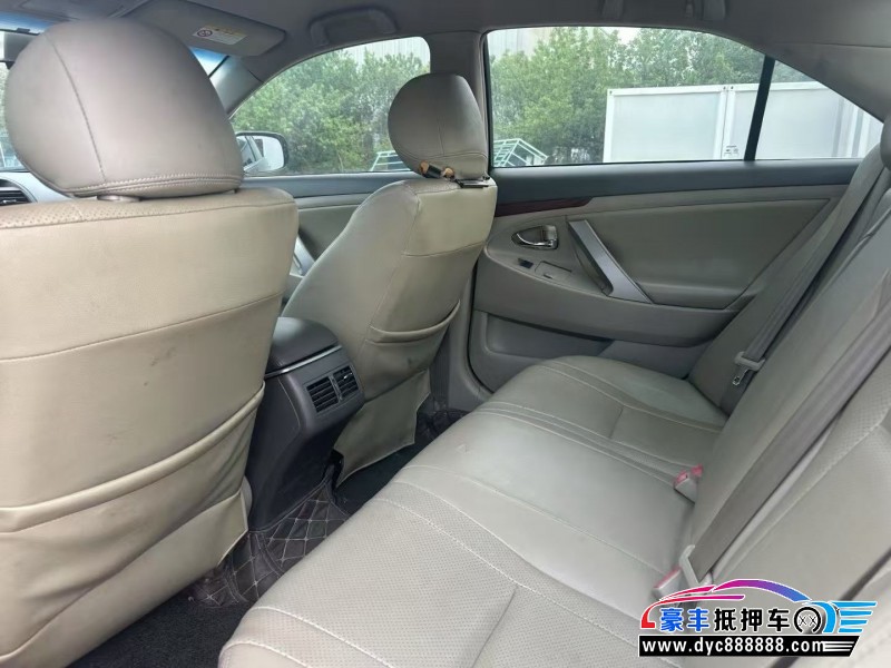 15年丰田凯美瑞轿车抵押车出售