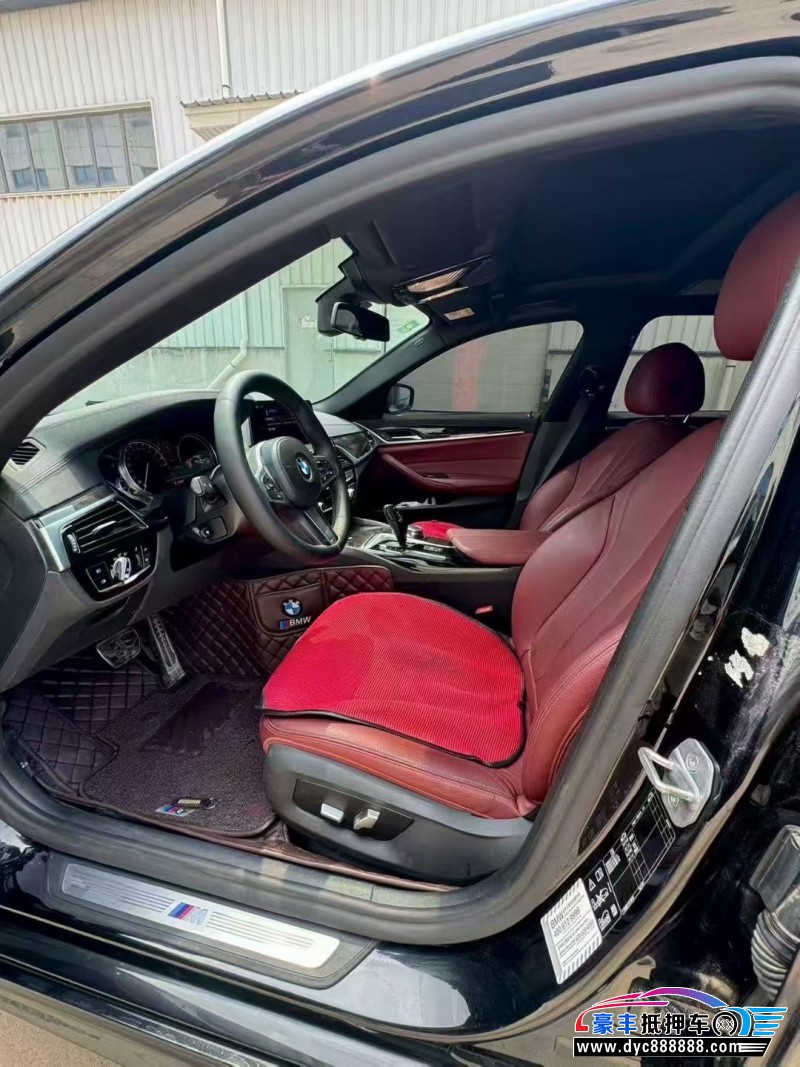 18年宝马5系轿车抵押车出售