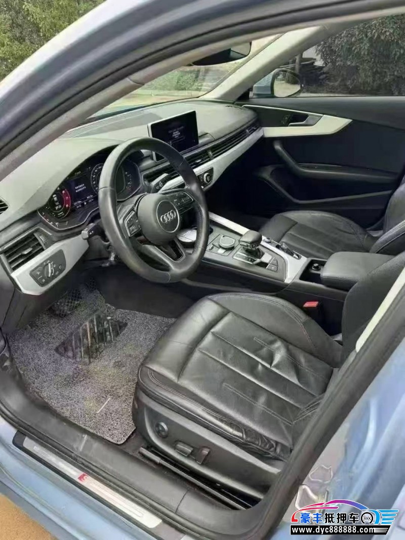 19年奥迪A4L轿车抵押车出售