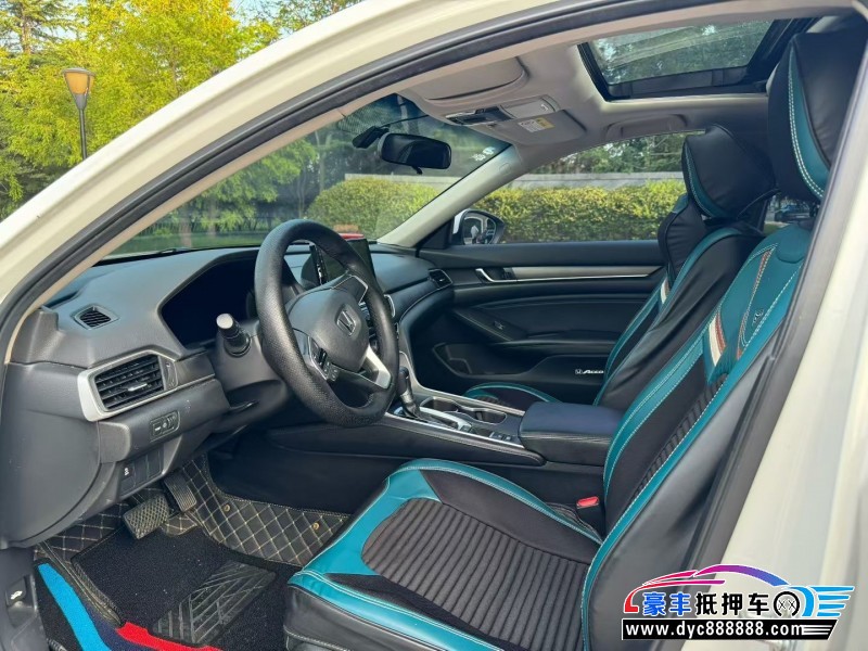 19年本田雅阁轿车抵押车出售