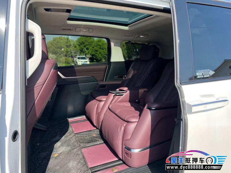 24年别克世纪轿车抵押车出售