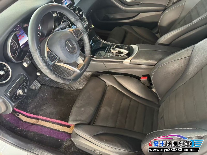 18年奔驰C轿车抵押车出售