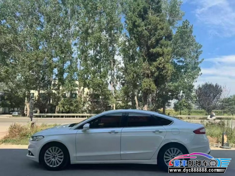 13年福特蒙迪欧轿车抵押车出售