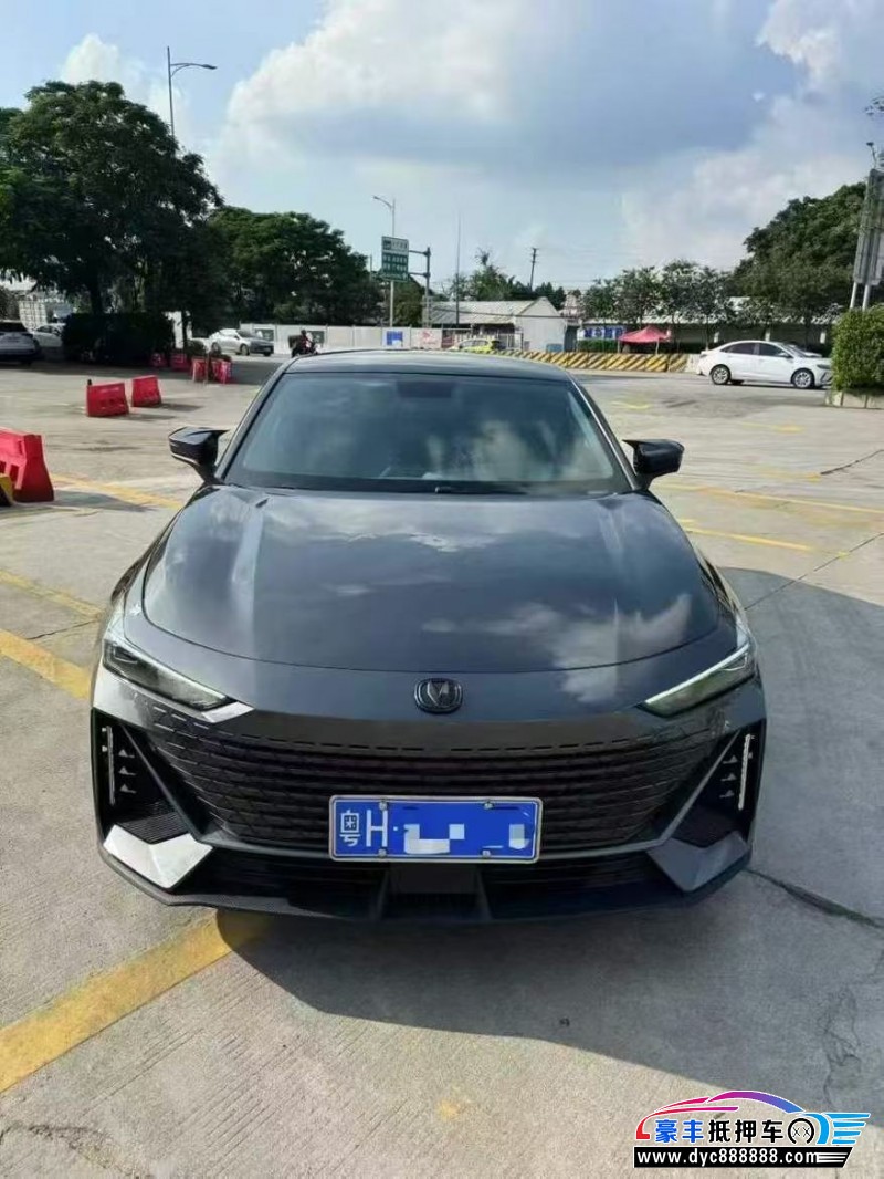 23年长安长安UNI轿车抵押车出售