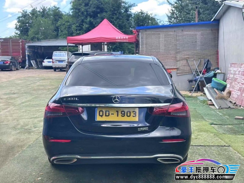 18年奔驰E轿车抵押车出售