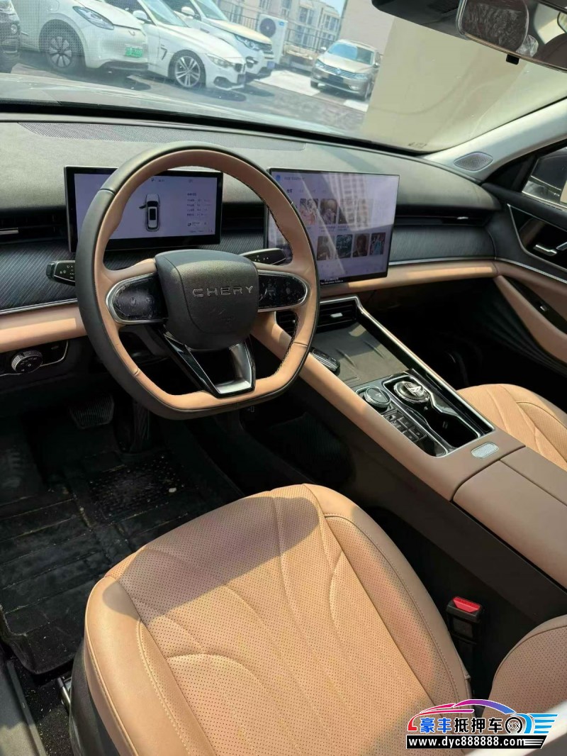 24年奇瑞瑞虎8轿车抵押车出售