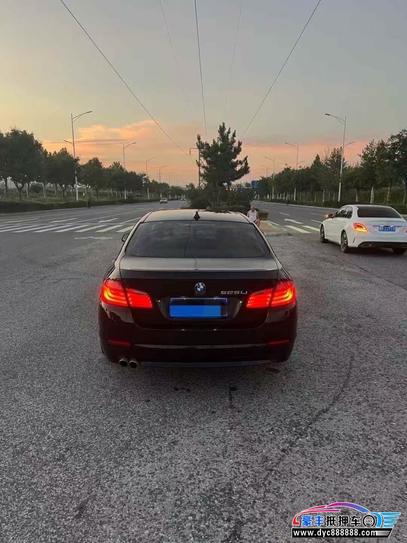 12年宝马5系轿车抵押车出售