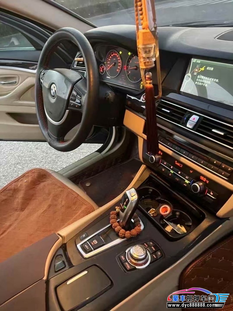 12年宝马5系轿车抵押车出售