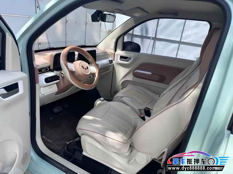 24年五菱汽车迷你轿车抵押车出售