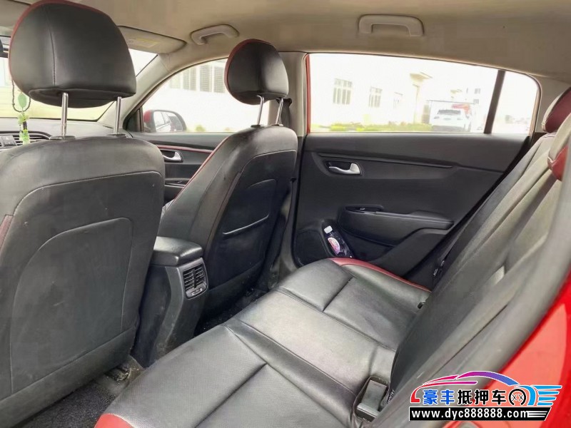 18年起亚KX CROSS轿车抵押车出售