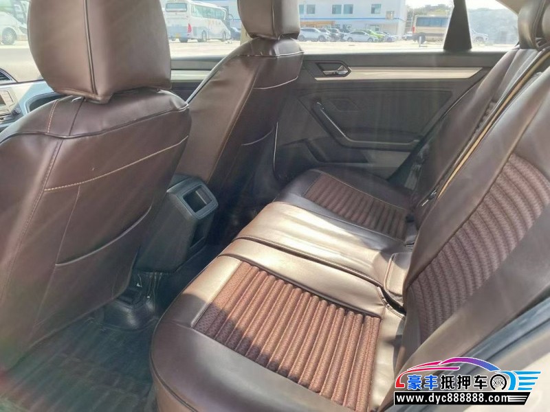 18年大众凌渡轿车抵押车出售