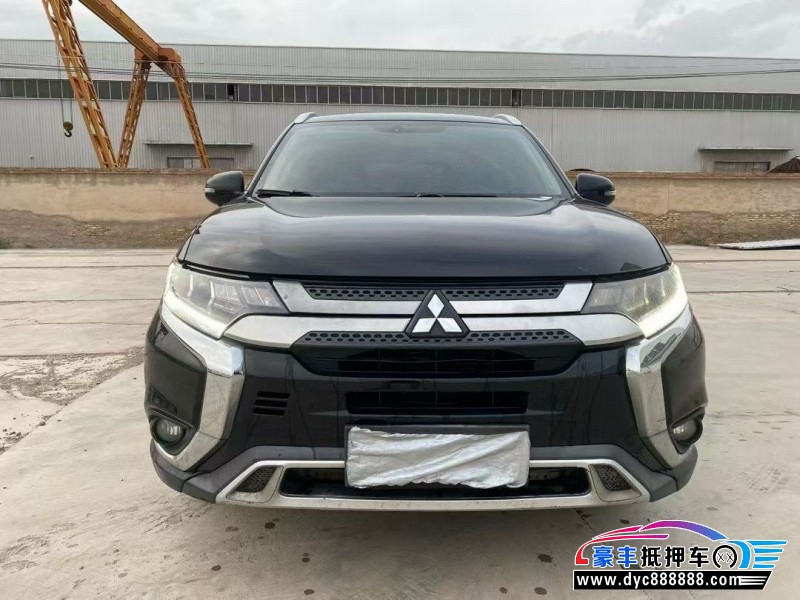 19年三菱欧蓝德轿车抵押车出售