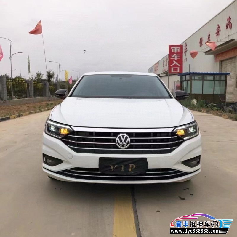 22年大众速腾轿车抵押车出售