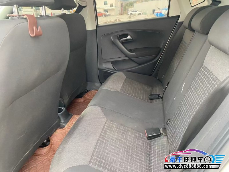 18年大众polo轿车抵押车出售