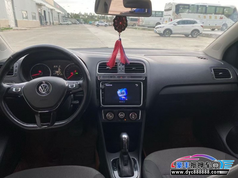 18年大众polo轿车抵押车出售