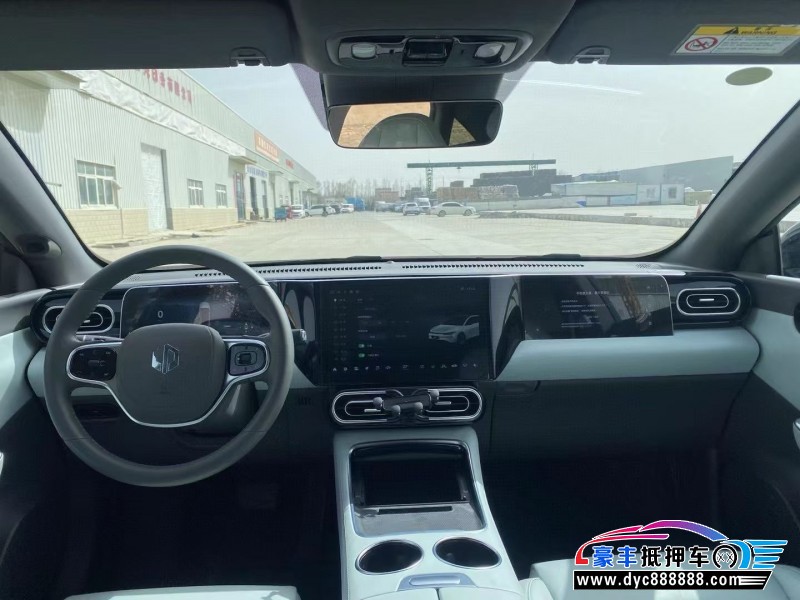 23年零跑c01轿车抵押车出售