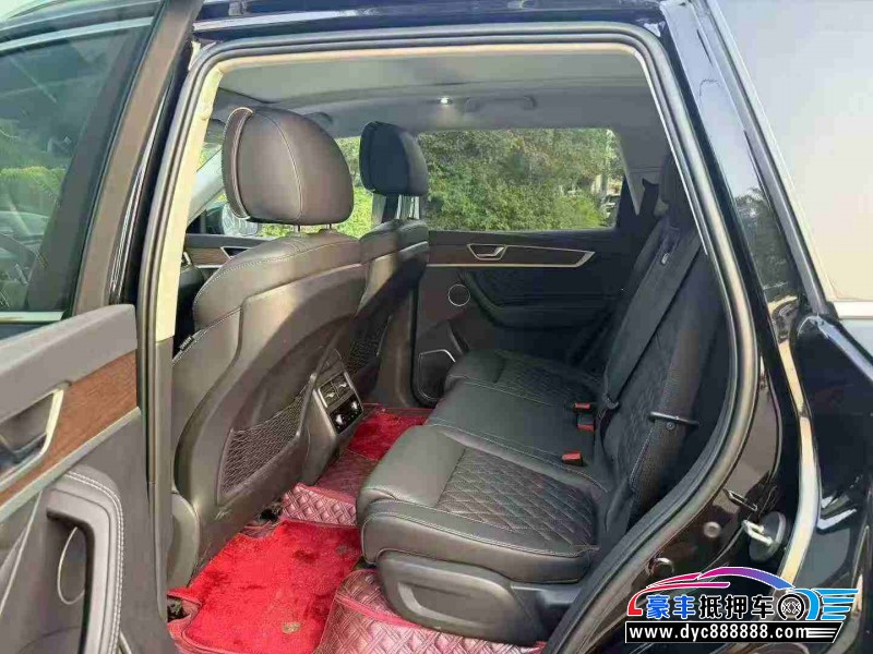 24年红旗HS7轿车抵押车出售