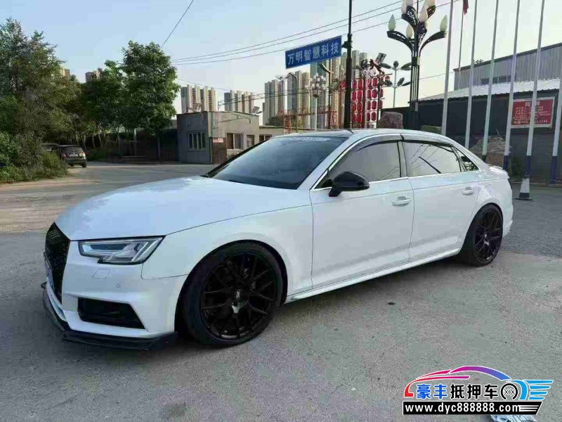 17年奥迪A4轿车抵押车出售