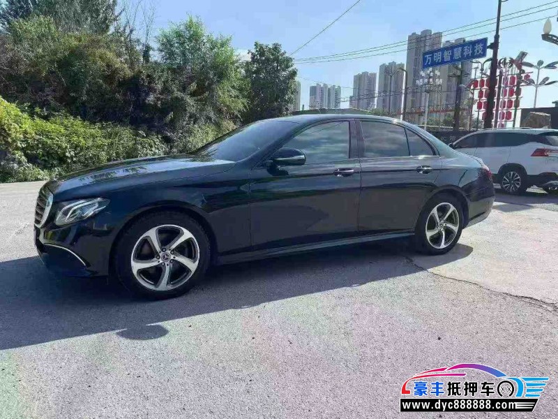 18年奔驰E轿车抵押车出售